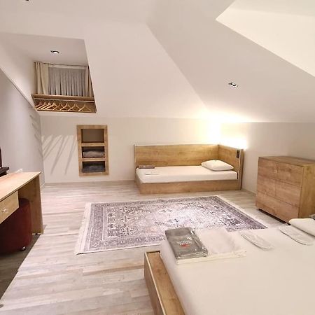 Social House Mil Hotel Istanbul Ngoại thất bức ảnh