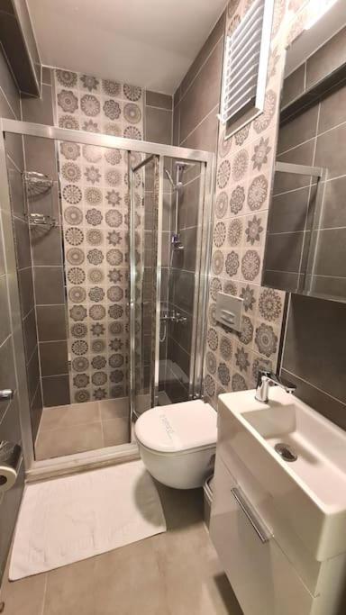 Social House Mil Hotel Istanbul Ngoại thất bức ảnh