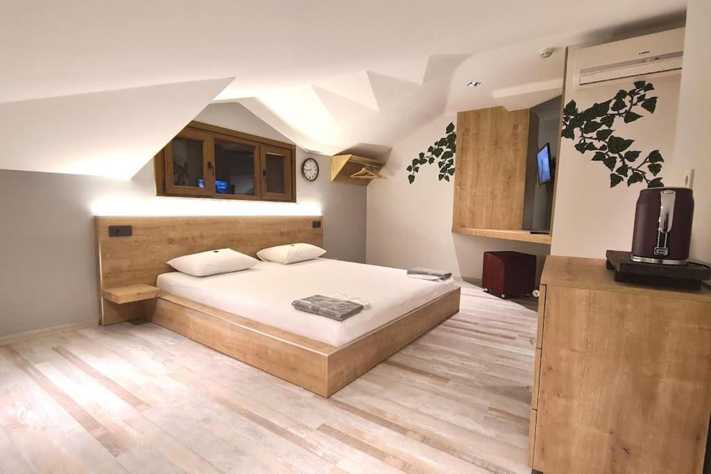 Social House Mil Hotel Istanbul Ngoại thất bức ảnh