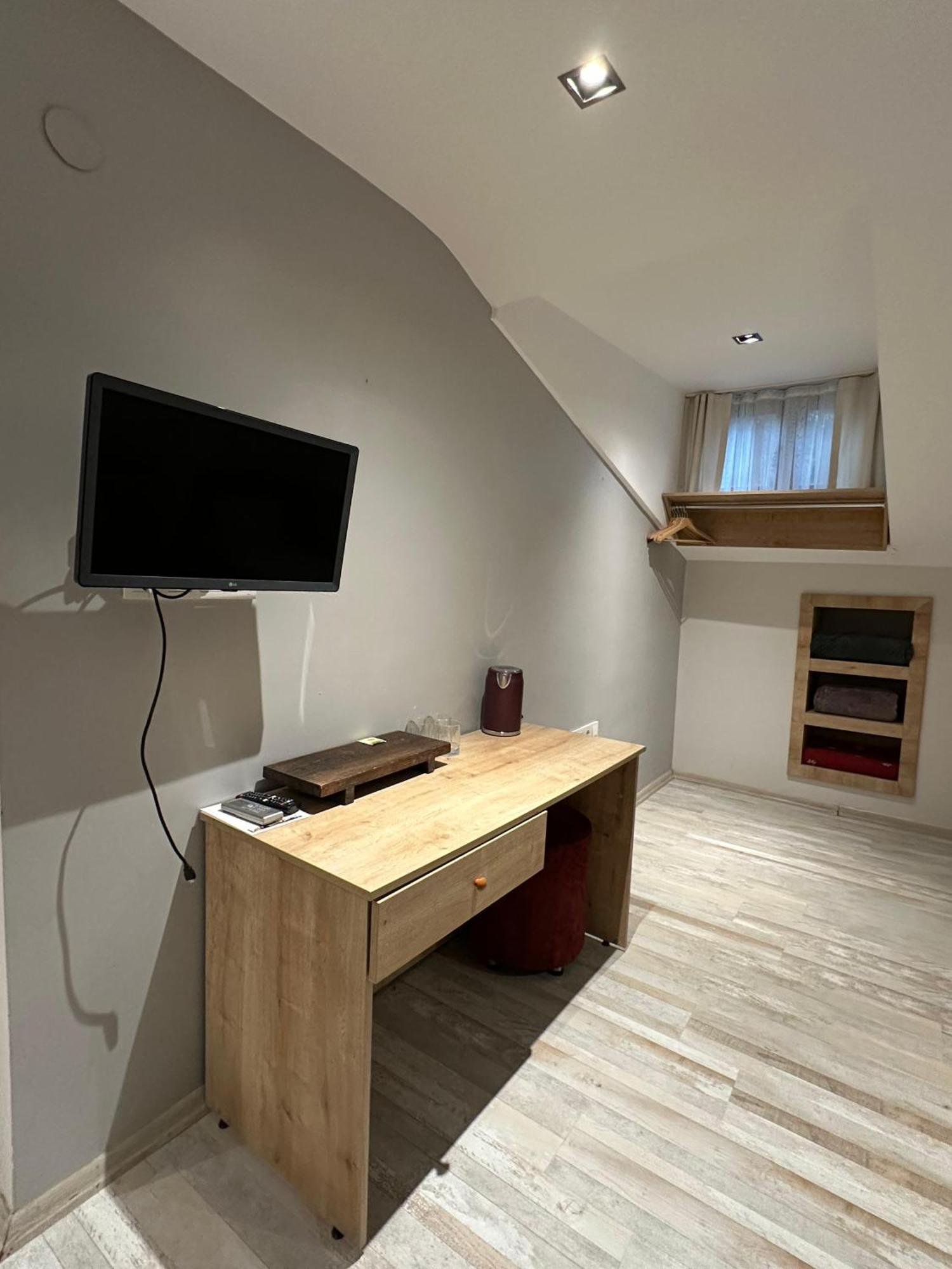 Social House Mil Hotel Istanbul Ngoại thất bức ảnh