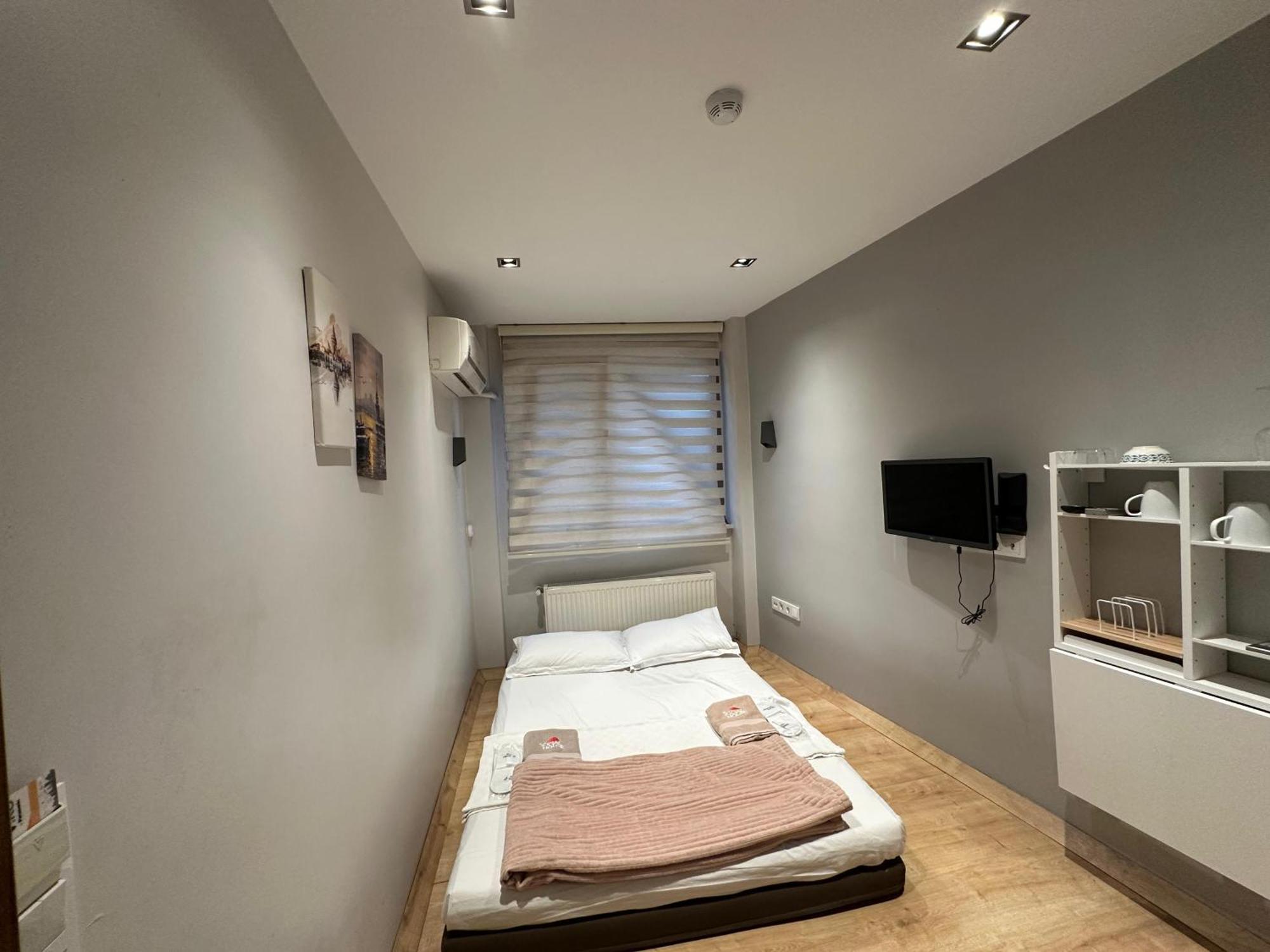 Social House Mil Hotel Istanbul Ngoại thất bức ảnh