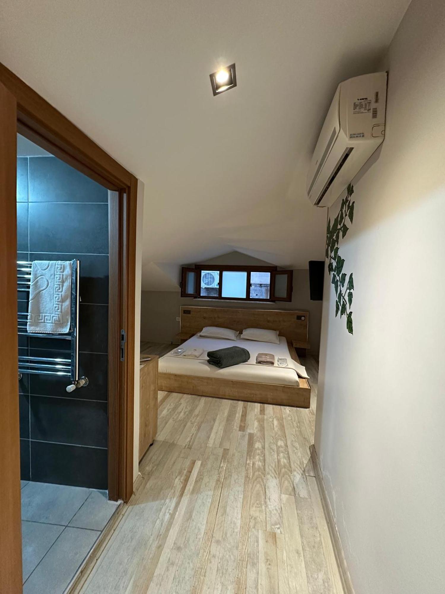 Social House Mil Hotel Istanbul Ngoại thất bức ảnh